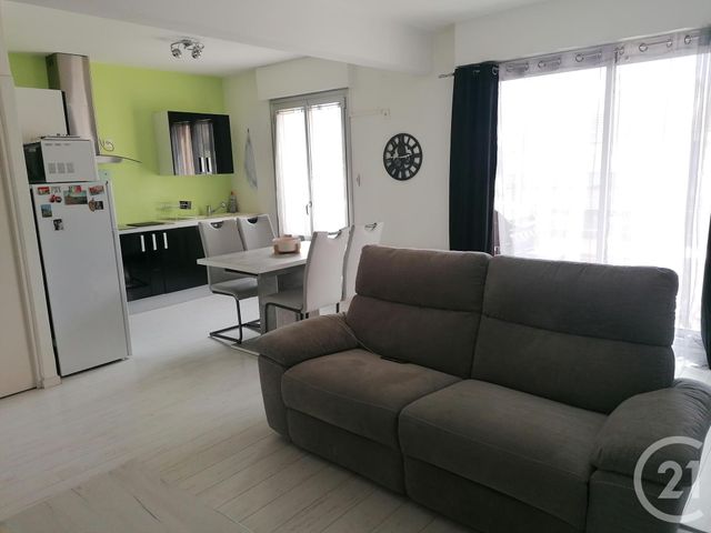 Appartement F2 &agrave; louer - 2 pi&egrave;ces - 43,48 m2 - Brive La Gaillarde - 19 - LIMOUSIN