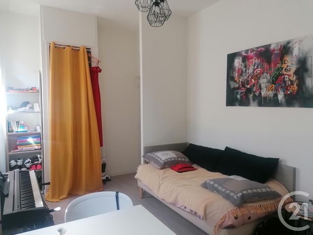 Appartement Studio &agrave; louer - 1 pi&egrave;ce - 20,01 m2 - Brive La Gaillarde - 19 - LIMOUSIN