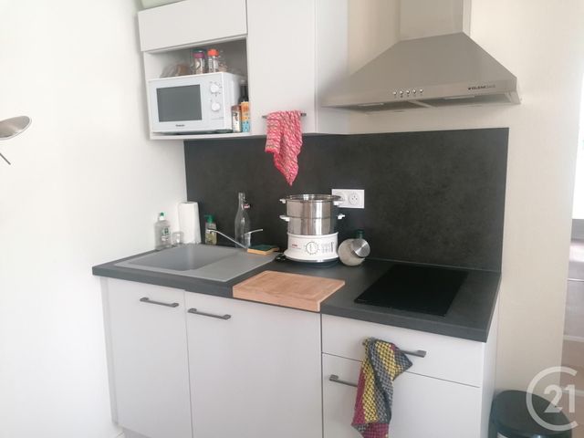 Appartement Studio &agrave; louer - 1 pi&egrave;ce - 20,01 m2 - Brive La Gaillarde - 19 - LIMOUSIN