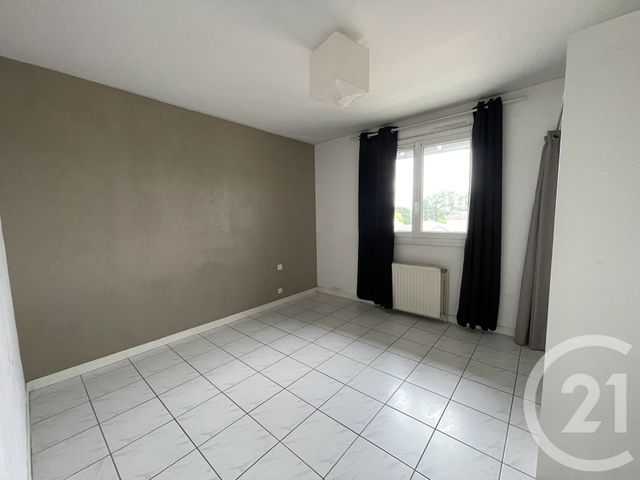 Appartement F4 &agrave; vendre - 3 pi&egrave;ces - 82,50 m2 - Brive La Gaillarde - 19 - LIMOUSIN