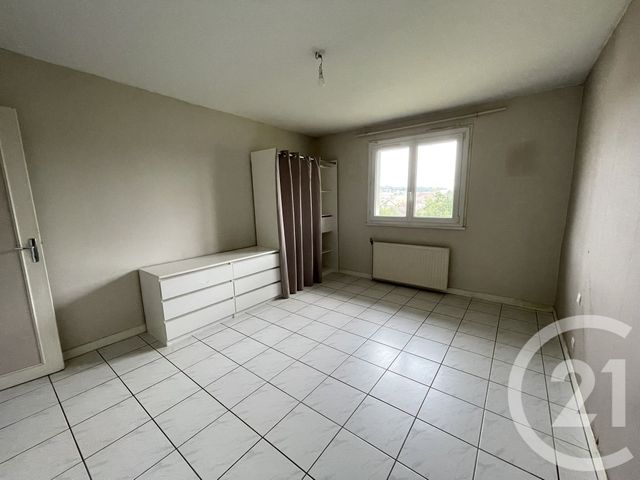 Appartement F4 &agrave; vendre - 3 pi&egrave;ces - 82,50 m2 - Brive La Gaillarde - 19 - LIMOUSIN