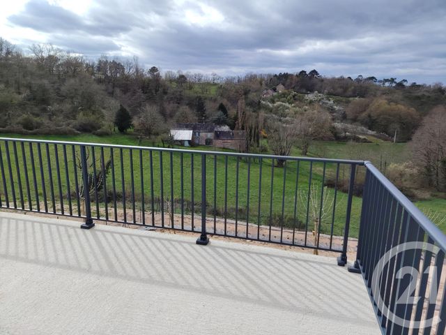 Maison &agrave; louer - 5 pi&egrave;ces - 108,96 m2 - Brive La Gaillarde - 19 - LIMOUSIN