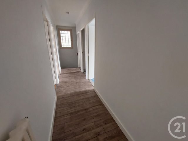 Maison &agrave; louer - 4 pi&egrave;ces - 102,06 m2 - Brive La Gaillarde - 19 - LIMOUSIN
