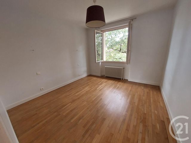 Maison &agrave; louer - 4 pi&egrave;ces - 102,06 m2 - Brive La Gaillarde - 19 - LIMOUSIN