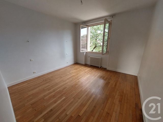Maison &agrave; louer - 4 pi&egrave;ces - 102,06 m2 - Brive La Gaillarde - 19 - LIMOUSIN