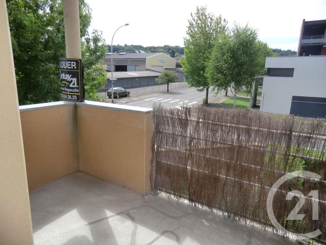 Appartement F3 &agrave; louer - 3 pi&egrave;ces - 61,04 m2 - Brive La Gaillarde - 19 - LIMOUSIN