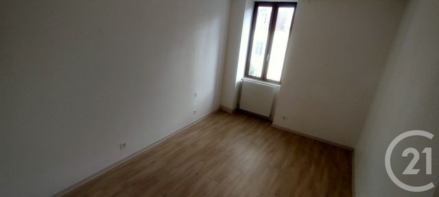 Appartement &agrave; louer - 3 pi&egrave;ces - 58,40 m2 - Lons Le Saunier - 39 - FRANCHE-COMTE