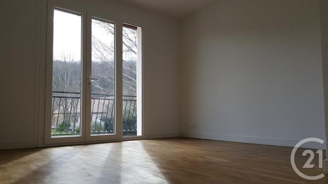 Maison &agrave; louer - 5 pi&egrave;ces - 112,15 m2 - Macornay - 39 - FRANCHE-COMTE