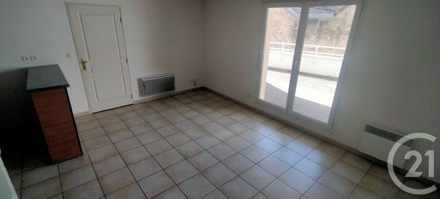 Appartement &agrave; louer - 2 pi&egrave;ces - 48,02 m2 - Lons Le Saunier - 39 - FRANCHE-COMTE