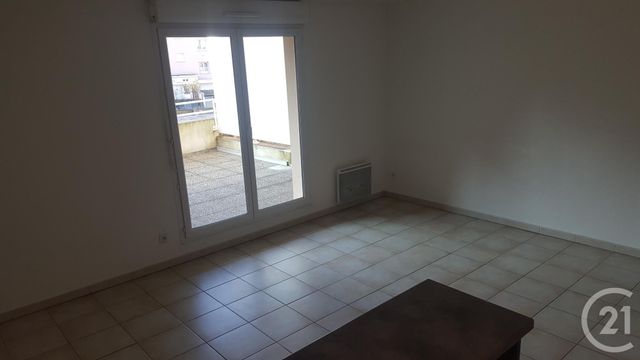 Appartement &agrave; louer - 2 pi&egrave;ces - 48,02 m2 - Lons Le Saunier - 39 - FRANCHE-COMTE