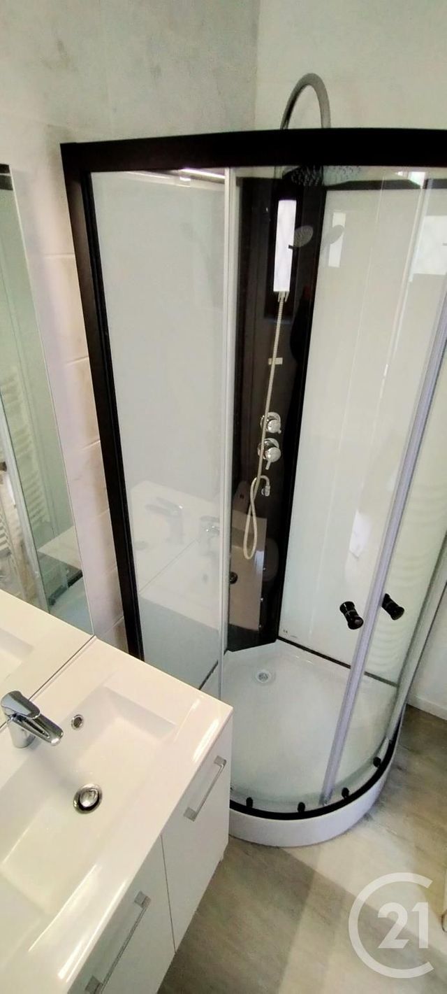 Maison &agrave; louer - 3 pi&egrave;ces - 72,50 m2 - Cousance - 39 - FRANCHE-COMTE