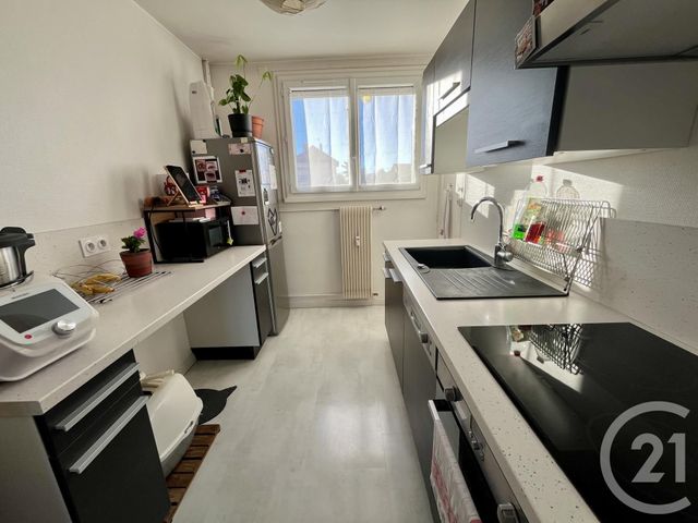 Appartement T4 à vendre - 4 pièces - 67 m2 - Lons Le Saunier - 39 - FRANCHE-COMTE