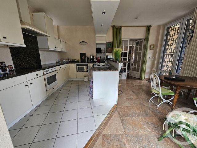 Maison &agrave; vendre - 8 pi&egrave;ces - 212,64 m2 - Lons Le Saunier - 39 - FRANCHE-COMTE