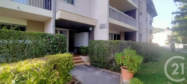 Appartement &agrave; louer - 5 pi&egrave;ces - 103,53 m2 - Lons Le Saunier - 39 - FRANCHE-COMTE
