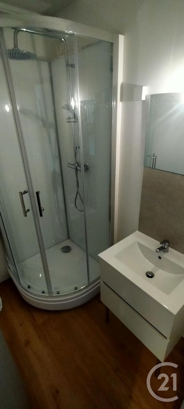 Appartement &agrave; louer - 5 pi&egrave;ces - 103,53 m2 - Lons Le Saunier - 39 - FRANCHE-COMTE