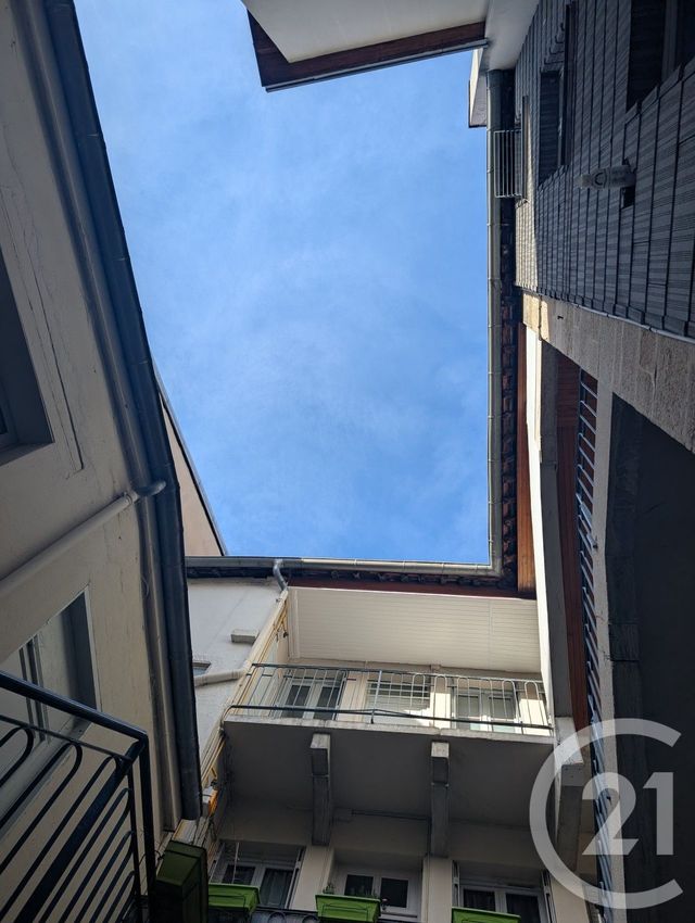 Appartement F3 &agrave; vendre - 3 pi&egrave;ces - 86,67 m2 - Lons Le Saunier - 39 - FRANCHE-COMTE