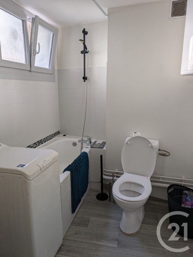 Appartement Studio à vendre - 1 pièce - 16,57 m2 - Lons Le Saunier - 39 - FRANCHE-COMTE