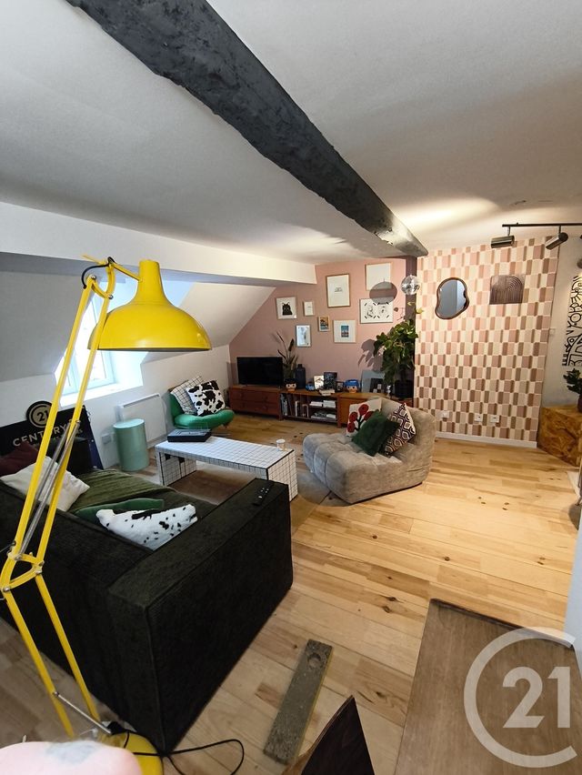 Appartement Atelier d'artiste &agrave; vendre - 2 pi&egrave;ces - 66,51 m2 - Lons Le Saunier - 39 - FRANCHE-COMTE