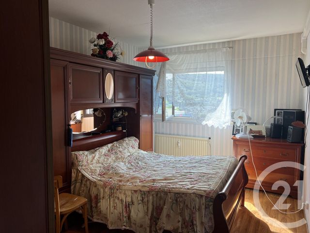 Appartement T4 &agrave; vendre - 4 pi&egrave;ces - 80,55 m2 - Lons Le Saunier - 39 - FRANCHE-COMTE