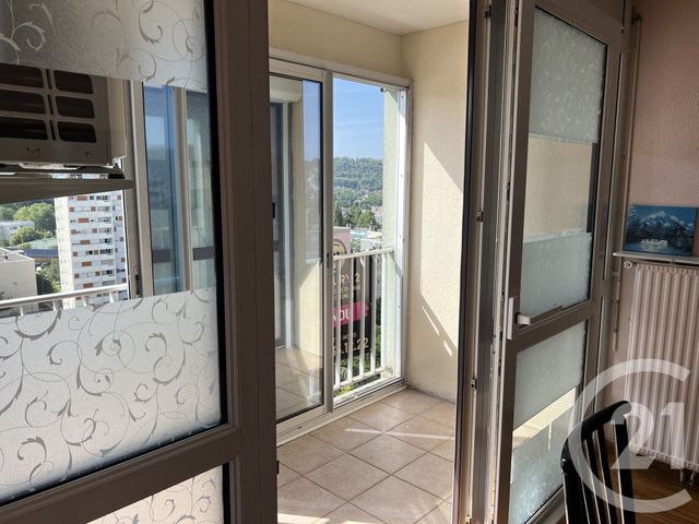 Appartement T4 &agrave; vendre - 4 pi&egrave;ces - 80,55 m2 - Lons Le Saunier - 39 - FRANCHE-COMTE