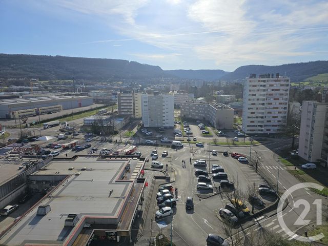 Appartement T4 &agrave; vendre - 4 pi&egrave;ces - 84 m2 - Lons Le Saunier - 39 - FRANCHE-COMTE