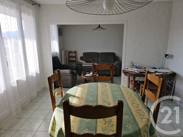 Appartement F5 &agrave; vendre - 4 pi&egrave;ces - 82,76 m2 - Lons Le Saunier - 39 - FRANCHE-COMTE