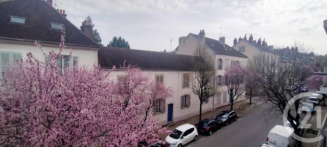 Appartement T3 &agrave; vendre - 3 pi&egrave;ces - 84,31 m2 - Lons Le Saunier - 39 - FRANCHE-COMTE