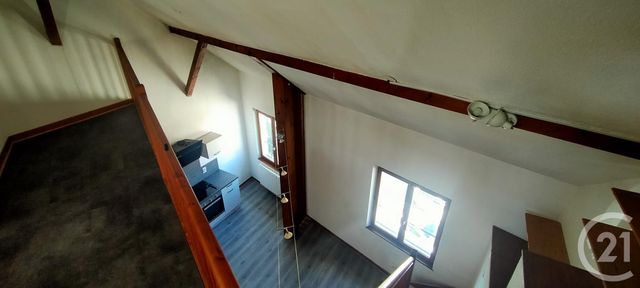 Appartement &agrave; louer - 4 pi&egrave;ces - 74,49 m2 - Lons Le Saunier - 39 - FRANCHE-COMTE
