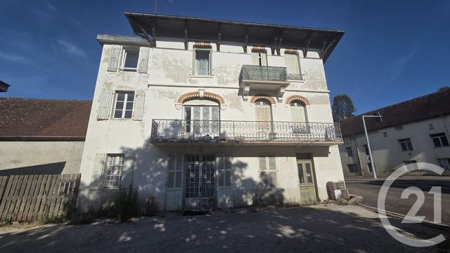 Immeuble à vendre MONTMOROT