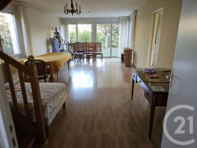 Appartement T5 &agrave; vendre - 5 pi&egrave;ces - 108,87 m2 - Lons Le Saunier - 39 - FRANCHE-COMTE