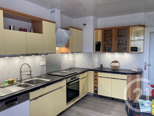 Appartement F5 &agrave; vendre - 5 pi&egrave;ces - 100 m2 - Lons Le Saunier - 39 - FRANCHE-COMTE
