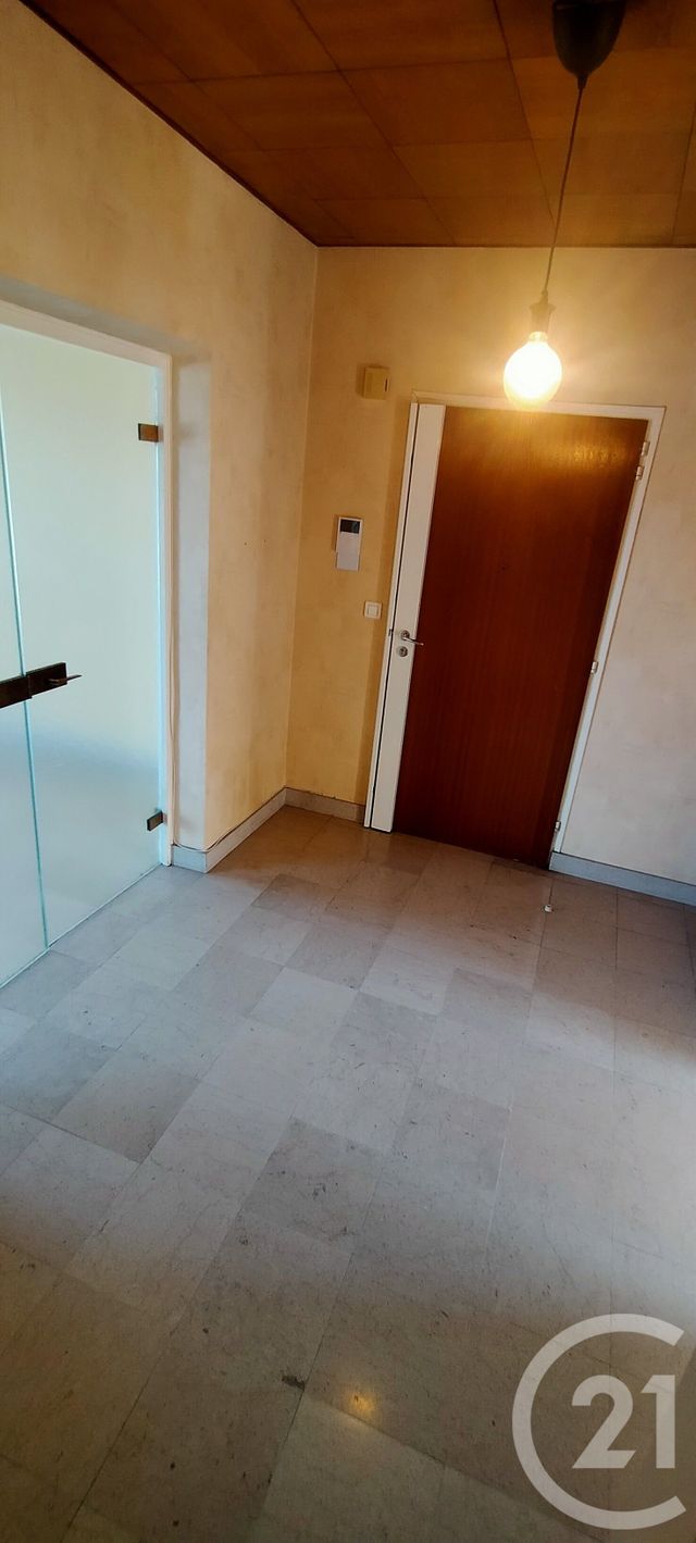 Appartement F4 &agrave; vendre - 4 pi&egrave;ces - 94,12 m2 - Lons Le Saunier - 39 - FRANCHE-COMTE