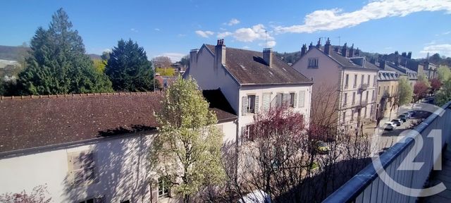 Appartement F4 &agrave; vendre - 4 pi&egrave;ces - 94,12 m2 - Lons Le Saunier - 39 - FRANCHE-COMTE