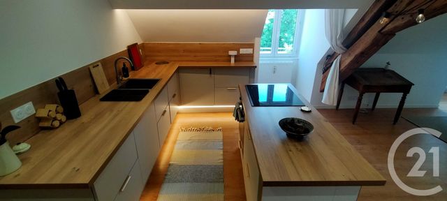 Appartement &agrave; louer - 2 pi&egrave;ces - 48,69 m2 - Lons Le Saunier - 39 - FRANCHE-COMTE