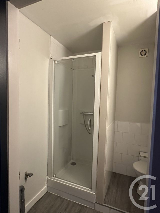Appartement &agrave; louer - 2 pi&egrave;ces - 30,82 m2 - Montmorot - 39 - FRANCHE-COMTE