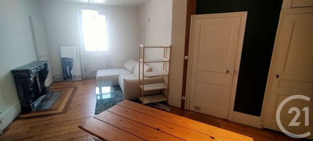 Appartement &agrave; louer - 2 pi&egrave;ces - 56,77 m2 - Lons Le Saunier - 39 - FRANCHE-COMTE