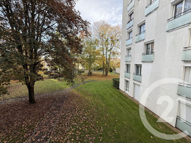 Appartement F2 à vendre - 2 pièces - 53,30 m2 - Yerres - 91 - ILE-DE-FRANCE