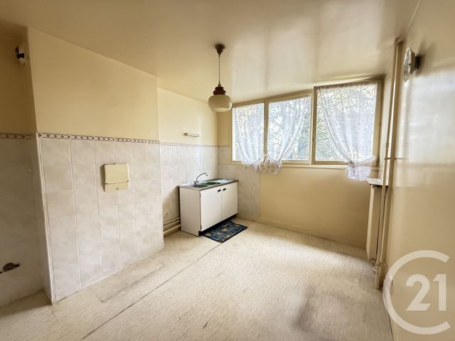 Appartement F2 à vendre - 2 pièces - 53,30 m2 - Yerres - 91 - ILE-DE-FRANCE