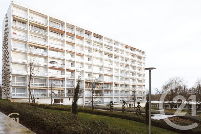 Appartement F3 à vendre - 3 pièces - 66 m2 - Yerres - 91 - ILE-DE-FRANCE