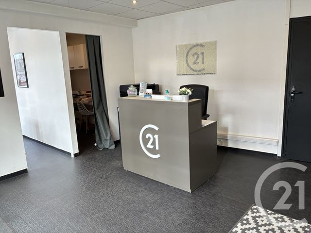 Divers &agrave; louer - 55 m2 - Quincy Sous Senart - 91 - ILE-DE-FRANCE