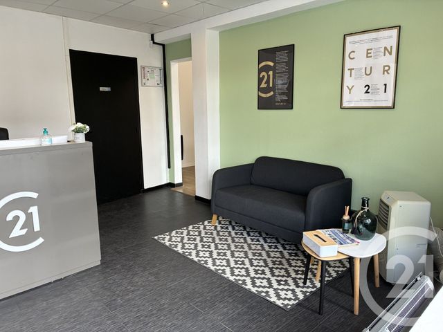 Divers &agrave; louer - 55 m2 - Quincy Sous Senart - 91 - ILE-DE-FRANCE