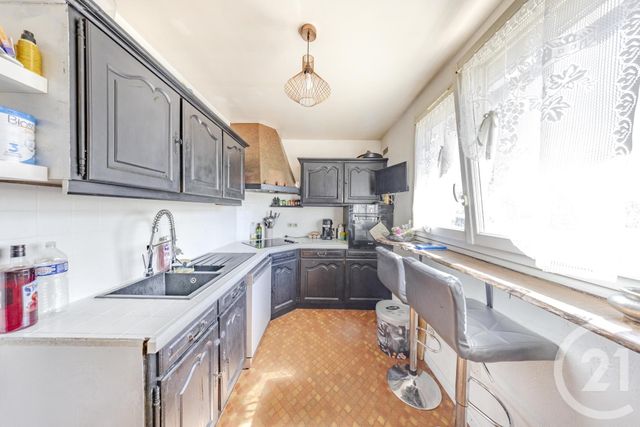 Maison à vendre - 9 pièces - 195 m2 - Vigneux Sur Seine - 91 - ILE-DE-FRANCE