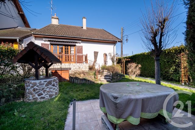 Maison à vendre - 7 pièces - 143,12 m2 - Vigneux Sur Seine - 91 - ILE-DE-FRANCE