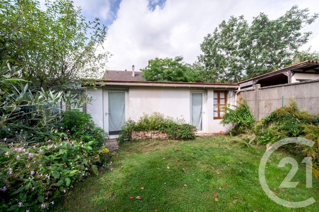 Maison à vendre - 6 pièces - 110 m2 - Vigneux Sur Seine - 91 - ILE-DE-FRANCE