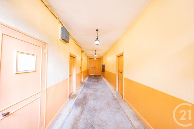 Appartement F2 à vendre - 2 pièces - 55 m2 - Brunoy - 91 - ILE-DE-FRANCE