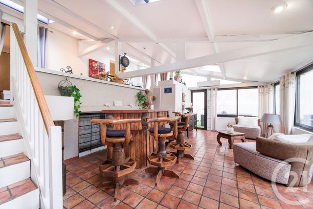 Maison à vendre - 6 pièces - 109 m2 - Vigneux Sur Seine - 91 - ILE-DE-FRANCE