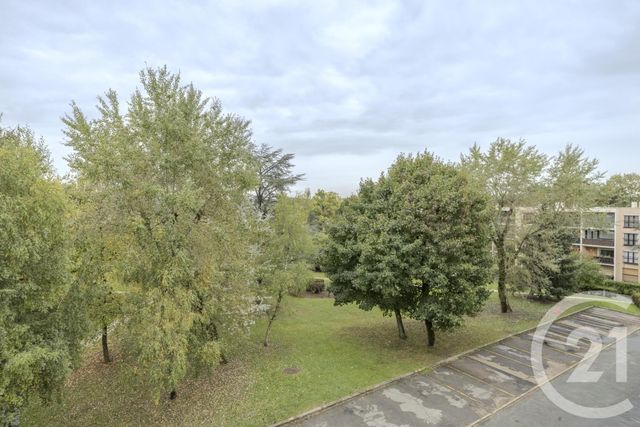 Appartement F4 à vendre - 4 pièces - 79,40 m2 - Villecresnes - 94 - ILE-DE-FRANCE