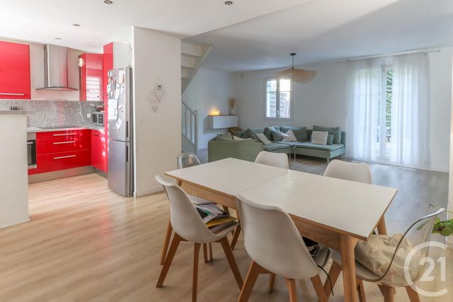 Maison à vendre - 6 pièces - 113 m2 - Vigneux Sur Seine - 91 - ILE-DE-FRANCE