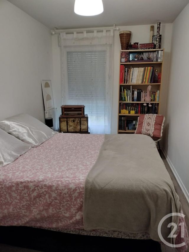 Appartement F4 à louer - 4 pièces - 71,15 m2 - Vigneux Sur Seine - 91 - ILE-DE-FRANCE