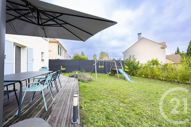 Maison à louer - 7 pièces - 122,70 m2 - Vigneux Sur Seine - 91 - ILE-DE-FRANCE